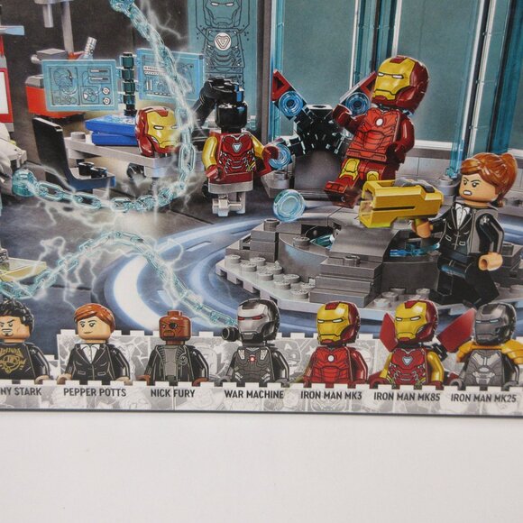 LEGO 76216 Infinity SAGA Super Heroes Iron Man Armory 496 pcs Ages 7+ New - Picture 5 of 15